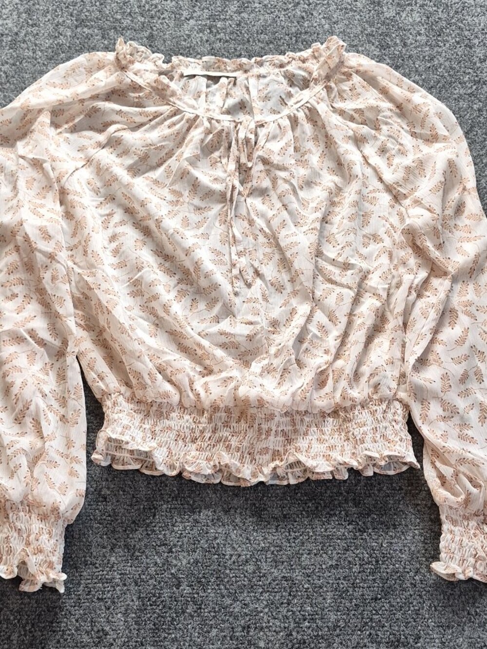 Active USA Women’s L White/Brown Floral Square Neck Tie Smocked Ruffle Blouse
